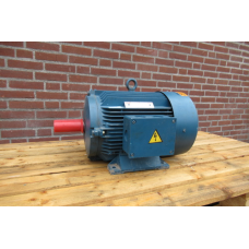 .2,2 KW - 720 RPM / 10,5 KW - 1440 RPM As 42 mm. Used.